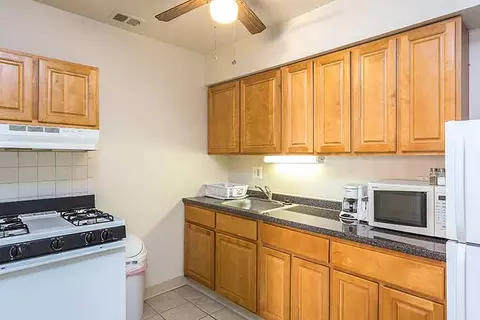 2500 Knights Rd #DIAMOND 1X1-1, Bensalem, PA 19020