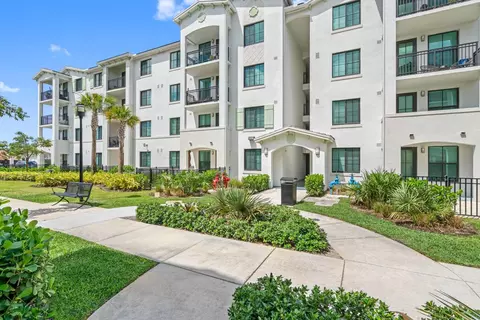 8255 Park Blvd #5209, Miami, FL 33126