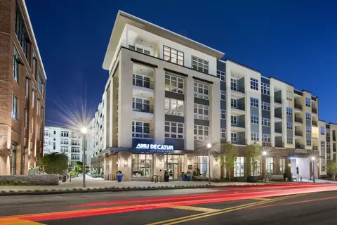 120 W Trinity Pl #4417, Decatur, GA 30030
