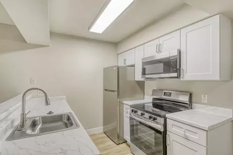 132 E Brown Rd #2064, Mesa, AZ 85201