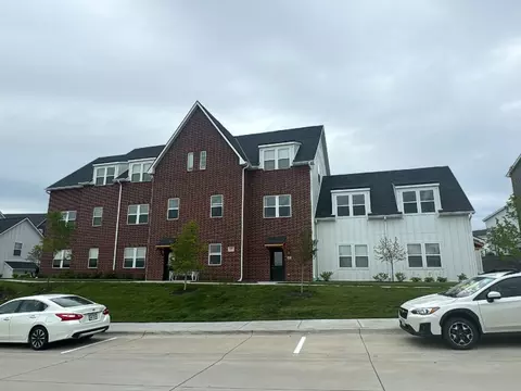 13178 Lincoln Rd UNIT 101, Papillion, NE 68128