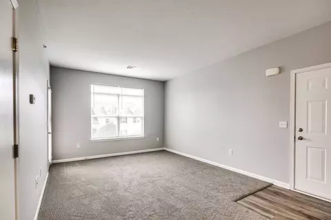 310 Honeysuckle Dr #436, Marietta, PA 17547