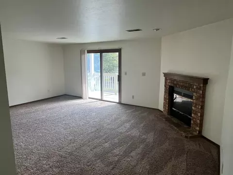 1401 S Nicolet Rd #1401 029, Appleton, WI 54914