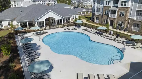 1090 Summersweet Dr #8117, New Bern, NC 28562