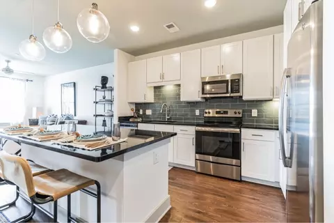 1390 Adams St #446, Nashville, TN 37208