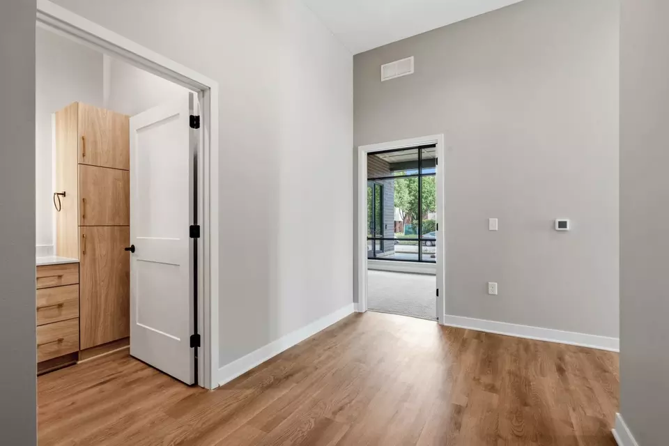  200 University Ave #0502, Minneapolis, MN 55414 photo 35