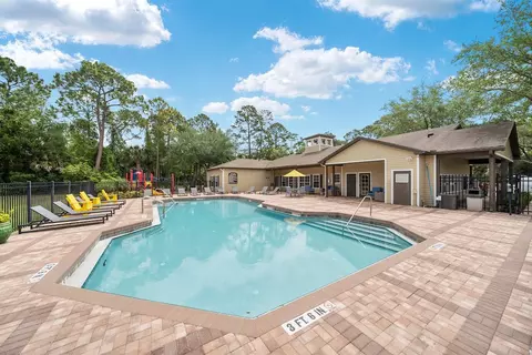 101 Raceway Pointe Dr #02-304, Daytona Beach, FL 32114