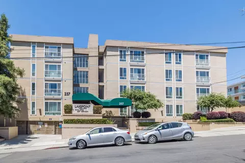 257 Vernon St #201, Oakland, CA 94610