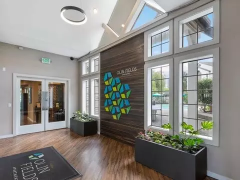 10115 Holly Dr #Q302, Everett, WA 98204