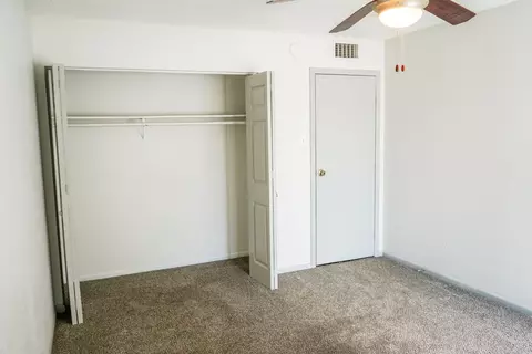 520 Dowlen Rd #35, Beaumont, TX 77706