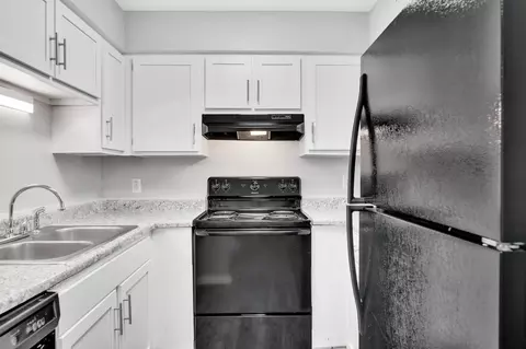 2501 Ambassador Ct #2523G, High Point, NC 27265