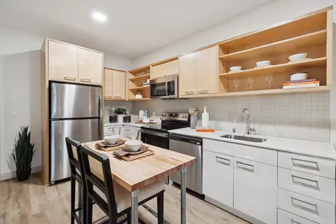 6201 Hollywood Blvd #1314, Los Angeles, CA 90028