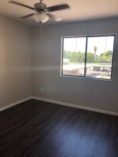1006 W Main St #327, Mesa, AZ 85201