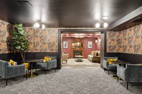 707 W Sheridan Rd #0427, Chicago, IL 60613