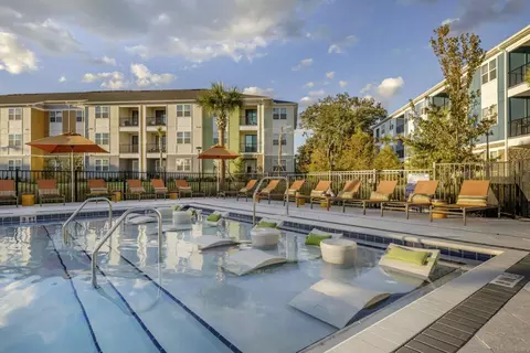 9760 Pepper Tree Ter #203, Wildwood, FL 34785