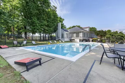 1 Eaglewood Rd #112-2D, Annapolis, MD 21403