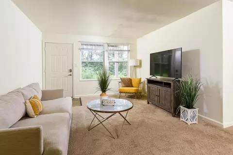 10 Vairo Blvd #8-D, State College, PA 16803