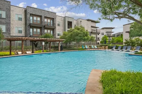 1900 Knightsbridge Rd #2-2306, Farmers Branch, TX 75234