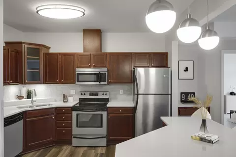 1361 Hampshire Ave S #61-112, Saint Louis Park, MN 55426