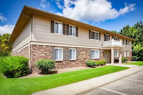 60 Knoll Ct #420-8, Carmel, IN 46032