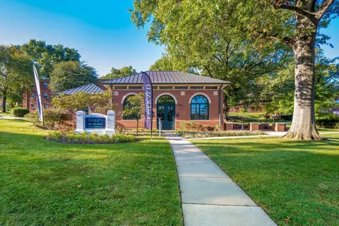 3554 55th Ave #2, Cheverly, MD 20784