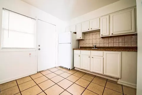 729 N Central Ave #729-GE, Chicago, IL 60644