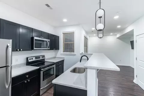1407 N 15th St # -9, Philadelphia, PA 19121