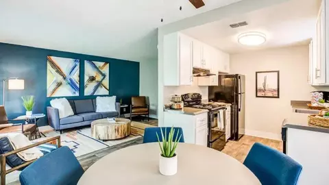 6930 Fair Oaks Blvd #2, Carmichael, CA 95608