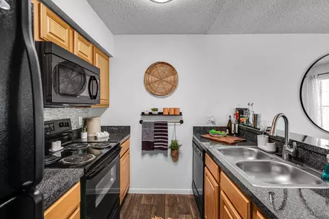 3300 W Dublin Granville Rd #2367, Columbus, OH 43235