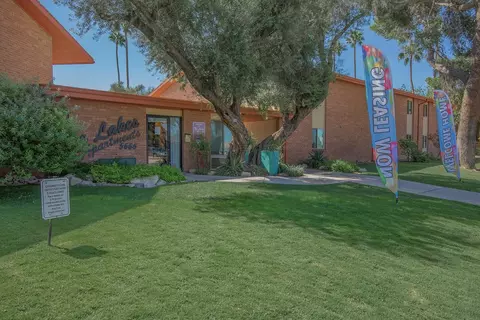 5666 E Hampton St #146, Tucson, AZ 85712