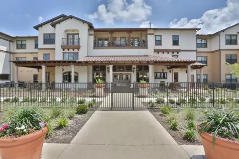 155 Elk Dr #2102, Burleson, TX 76028