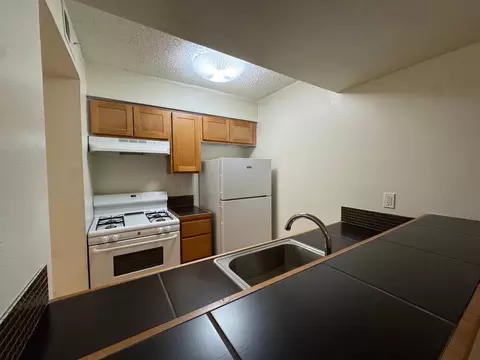 2204 W North Loop Blvd #ELP2202-137, Austin, TX 78756