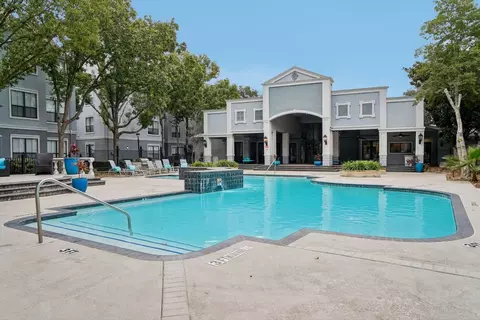 2500 Woodland Park Dr #D107, Houston, TX 77077