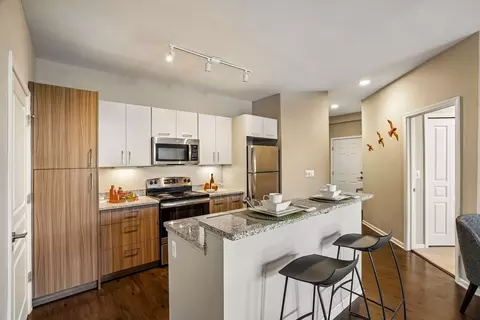 3300 Five Points Dr #3100-305, Auburn Hills, MI 48326