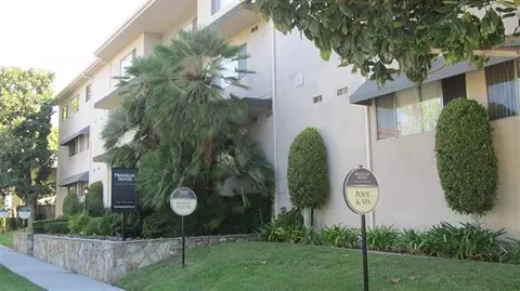 250 S Oak Knoll Ave #211, Pasadena, CA 91101