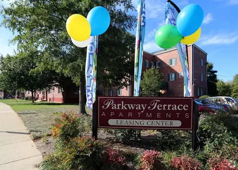 3415 Parkway Terrace Dr #9, Suitland, MD 20746