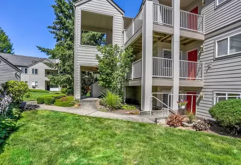 4370 SW 107th Ave #4390-6, West Slope, OR 97005