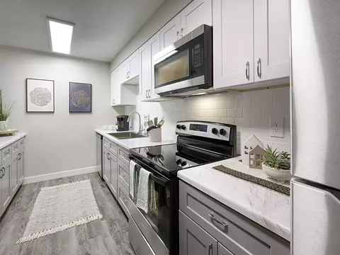 932 S Helena Way #AUCMCK, Aurora, CO 80017