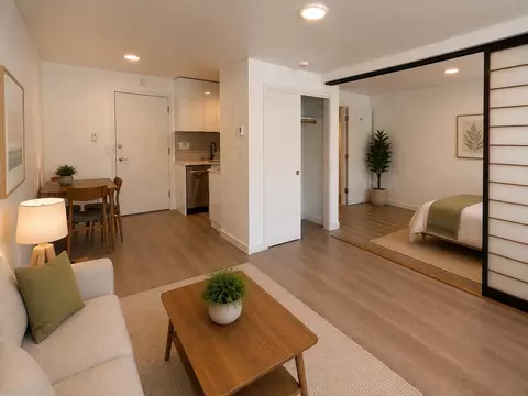 800 Queen Anne Ave N #306, Seattle, WA 98109