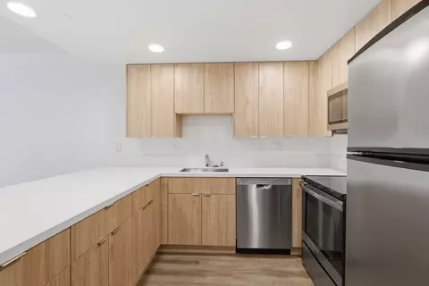 565 Arastradero Rd #207, Palo Alto, CA 94306