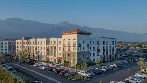 1162 E 19th St #1301, Upland, CA 91784