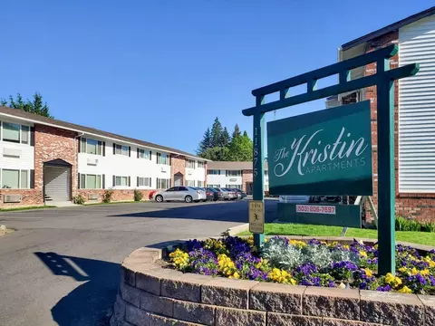 11875 SW 7th St #24, Beaverton, OR 97005