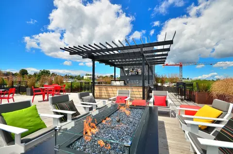1717 22nd Ave #606, Seattle, WA 98122