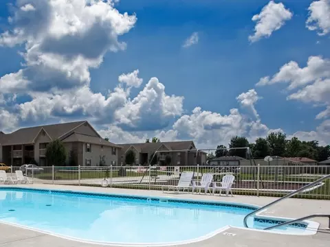 301 E Center St #507, Rogersville, MO 65742