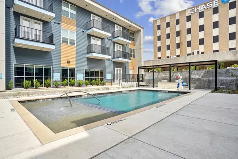 217 S Garland Ave #3217, Garland, TX 75040