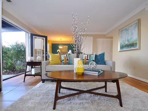 100 Williamsburg Dr #W122, Evansville, IN 47715