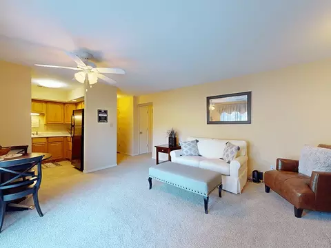 5602 Duessel Ln #0-5501B, Saint Louis, MO 63128