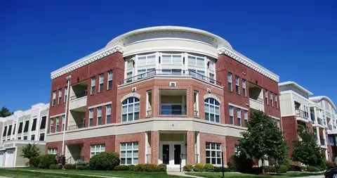 2621 Hibiscus Way #2581-106, Beavercreek, OH 45431