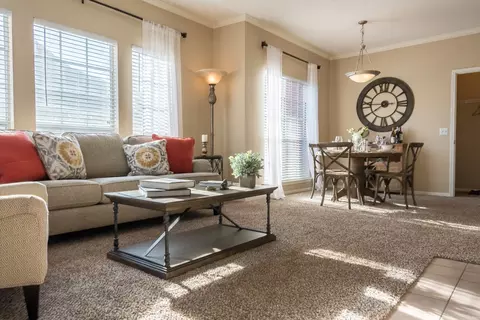 8700 Seaton Blvd #1008, Montgomery, AL 36116