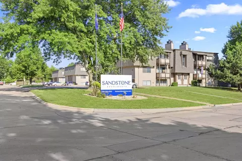 3023 Sandstone Dr #3018-11, Manhattan, KS 66502